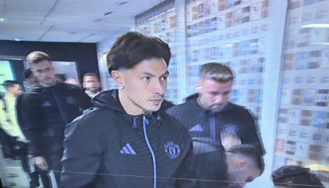 和马奎尔灵, rd, 却无一人可