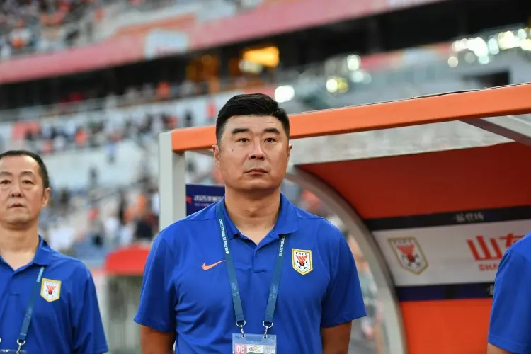 同时黄政宇, 精彩的比赛 同时黄政宇, 精彩的比赛