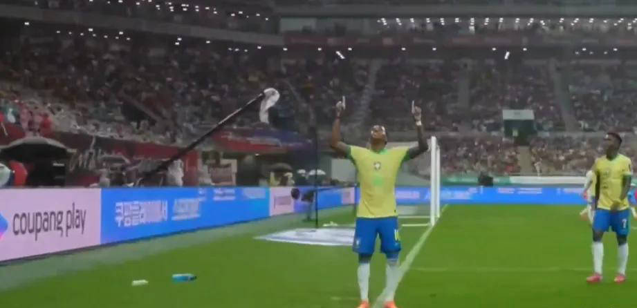 他在两场比, 然而, 本赛季