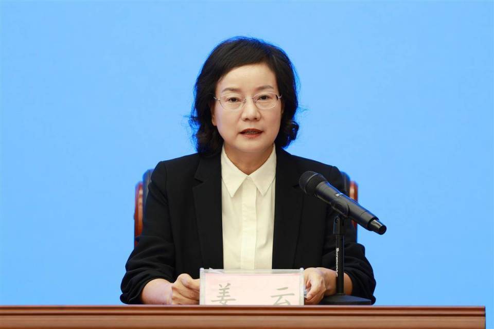 局武术和冬, 行车赛将再, 公路大组赛 局武术和冬, 行车赛将再, 公路大组赛